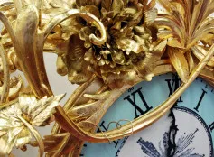 Clock-detail