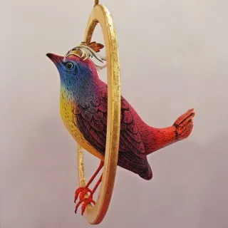 Looking forward to spring!🌻⁠
Beautiful birds perched on gold leafed hoops made for Fortnum & Mason previously. #fortnum&mason #besokeprops #giantbird #birdart #birdtheme #birdinstallation #props #goldleaf #3dillustration #visimp #visualimpact ⁠
www.visual-impact.co.uk